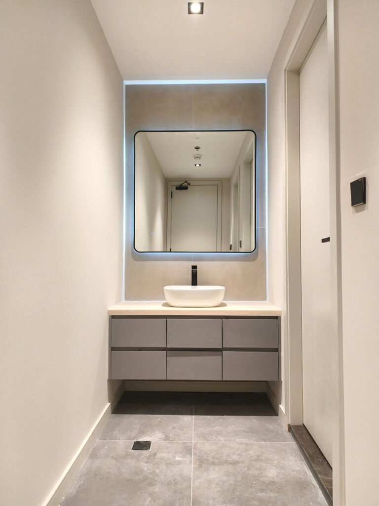 Platinum Tower commercial interior 8
